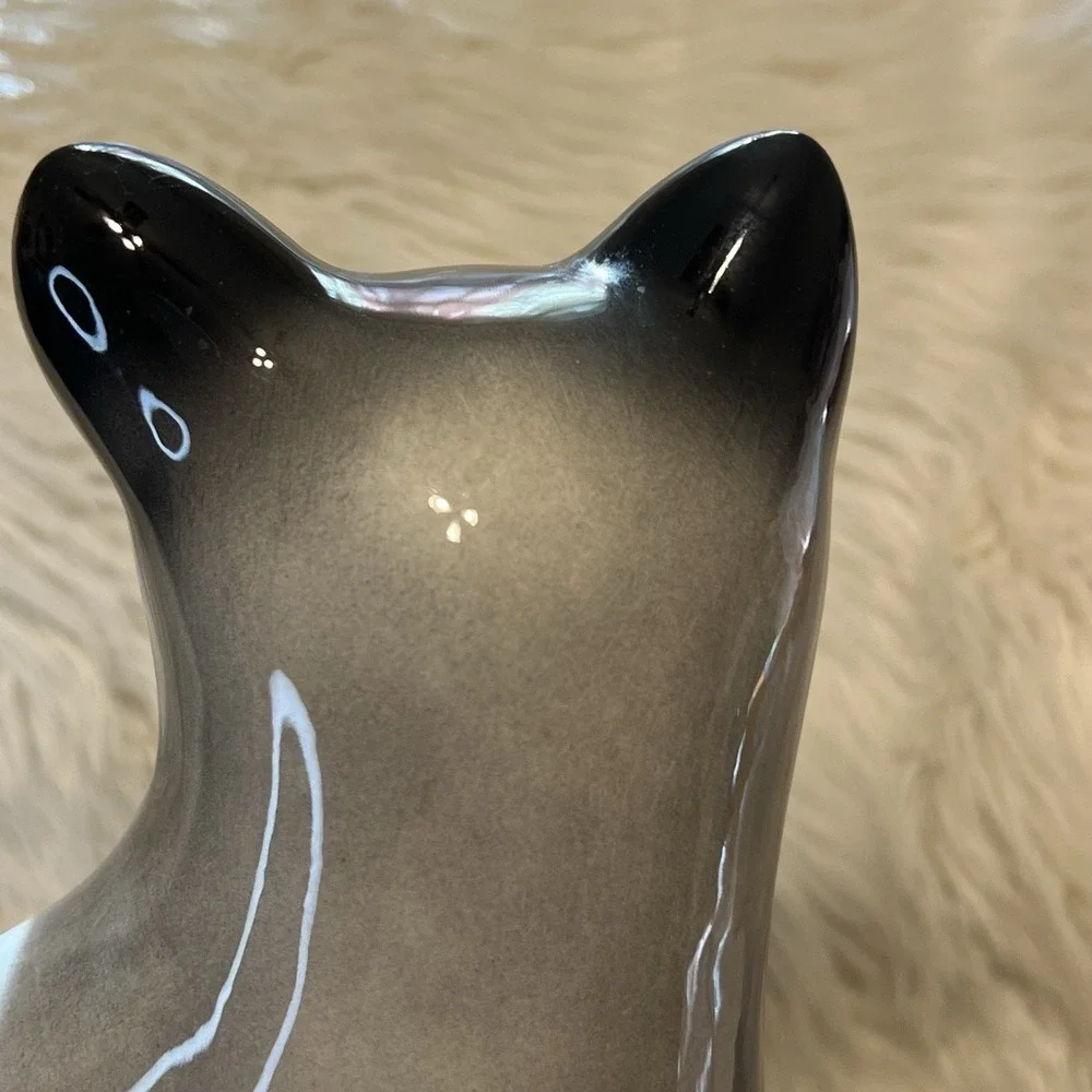 Vintage ELPA Alcobaca Portugal Gray Siamese Cat Ceramic‎ Figurine Blue Eye 11